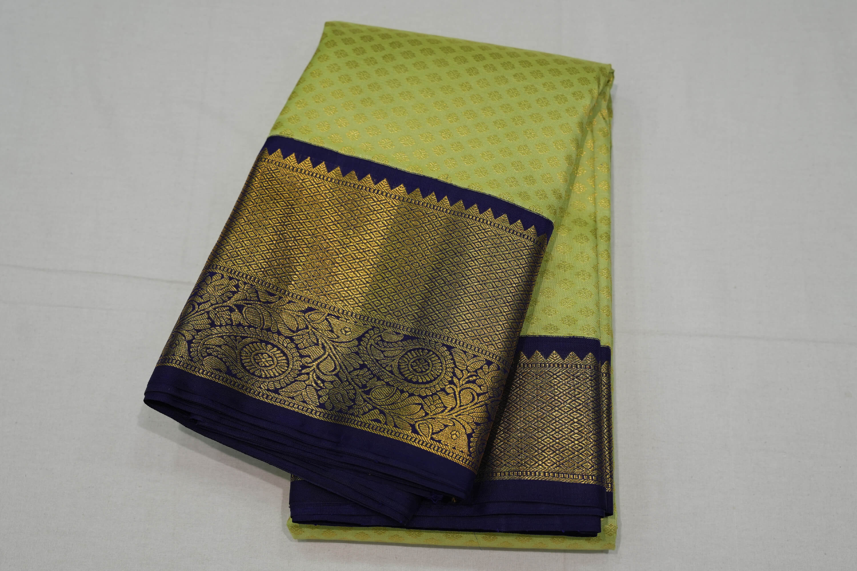 Floriation green Bridal Kanjivaram Silk Saree SS6934