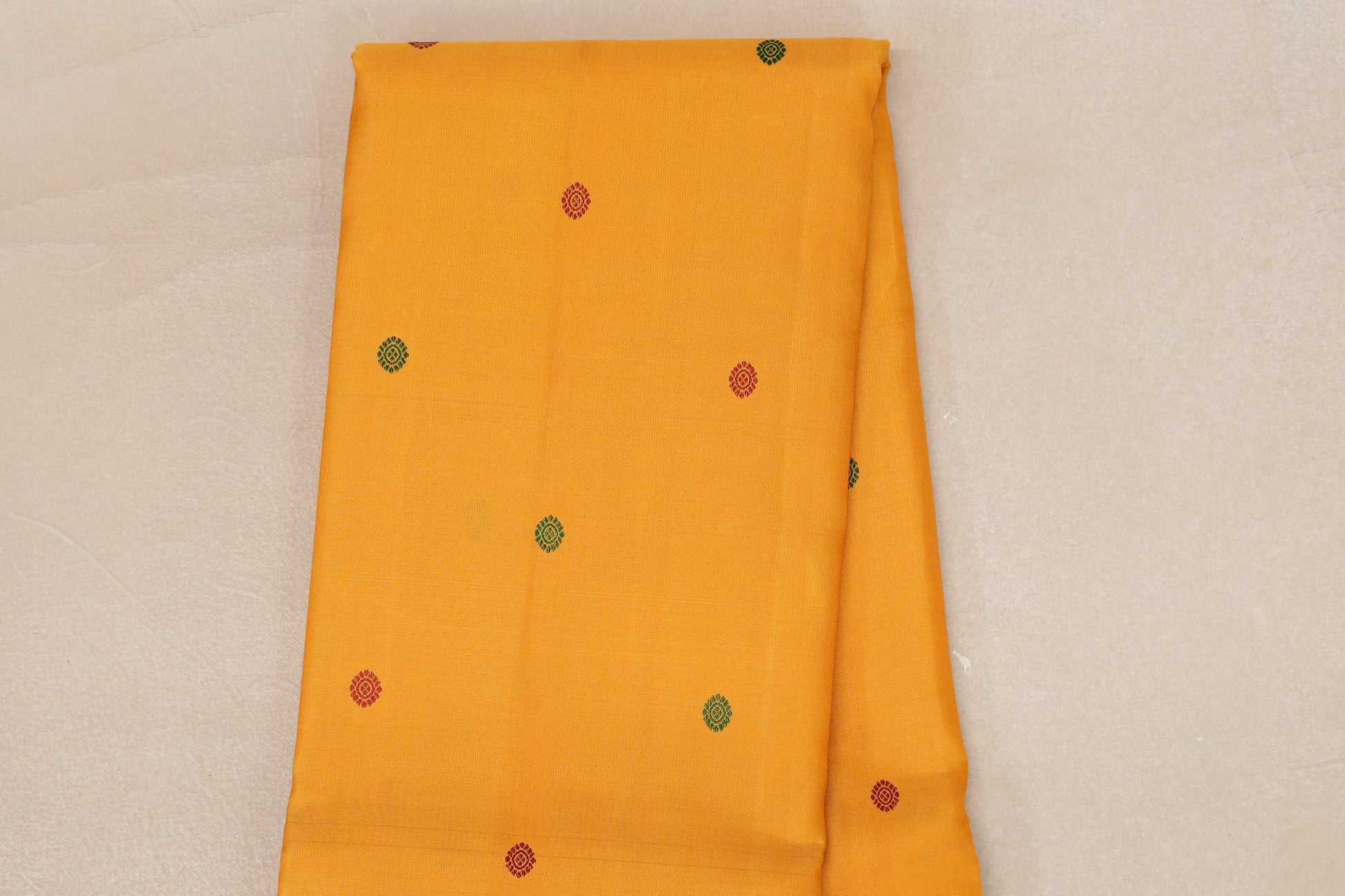 Mango Yellow Borderless Vintage Kanjivaram Silk Saree body