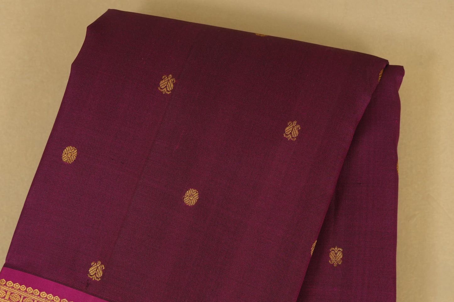 Wine Maroon Vintage Kanjivaram Silk Saree body zoom