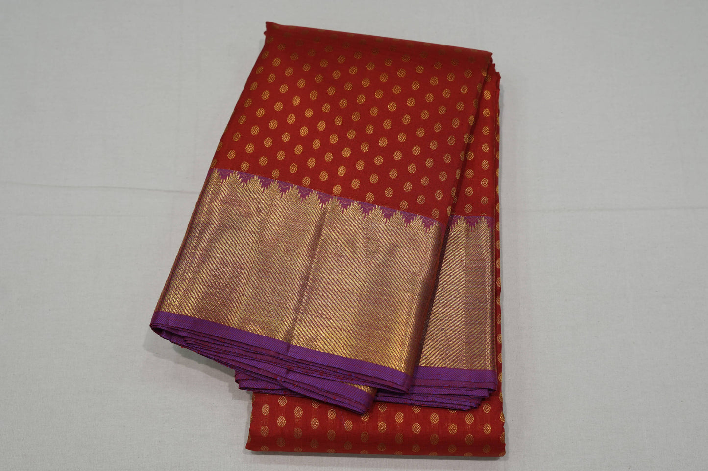Red vintage kanchipuram silk saree