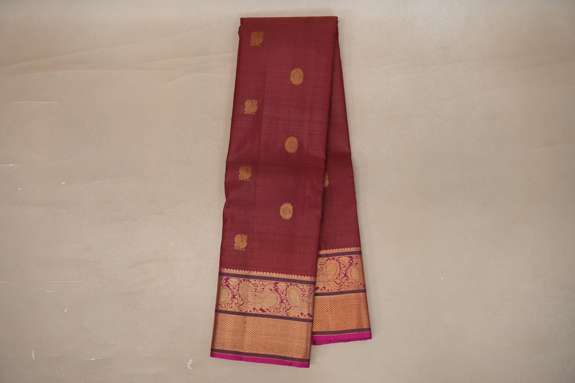 Vaira oosi Deep Maroon with Bright Pink Borders Vintage Kanjivaram Silk Saree