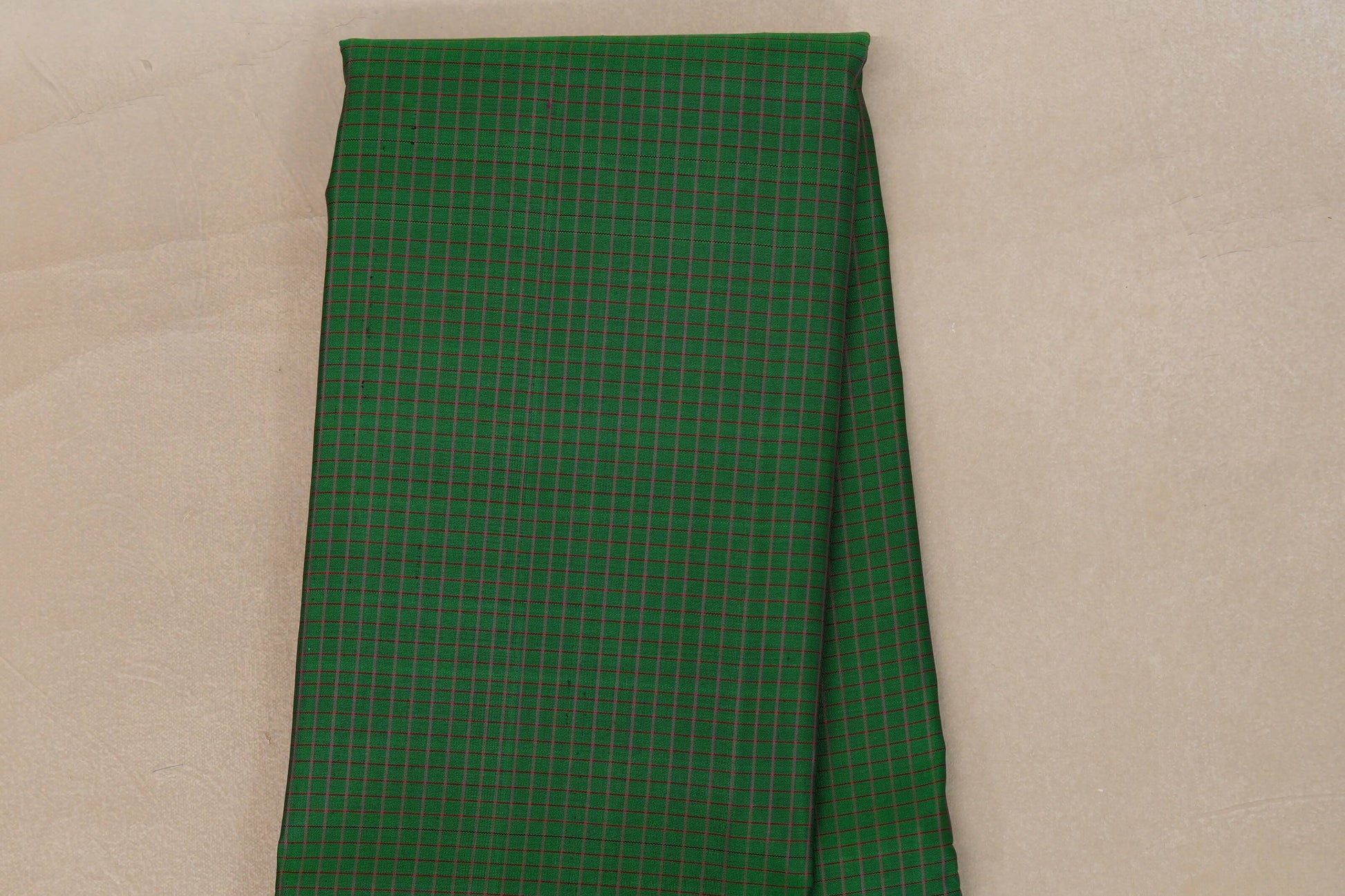Checked Dark Green with Orangish Pink Rettai Pettu Borders Vintage Kanjivaram Silk Saree body