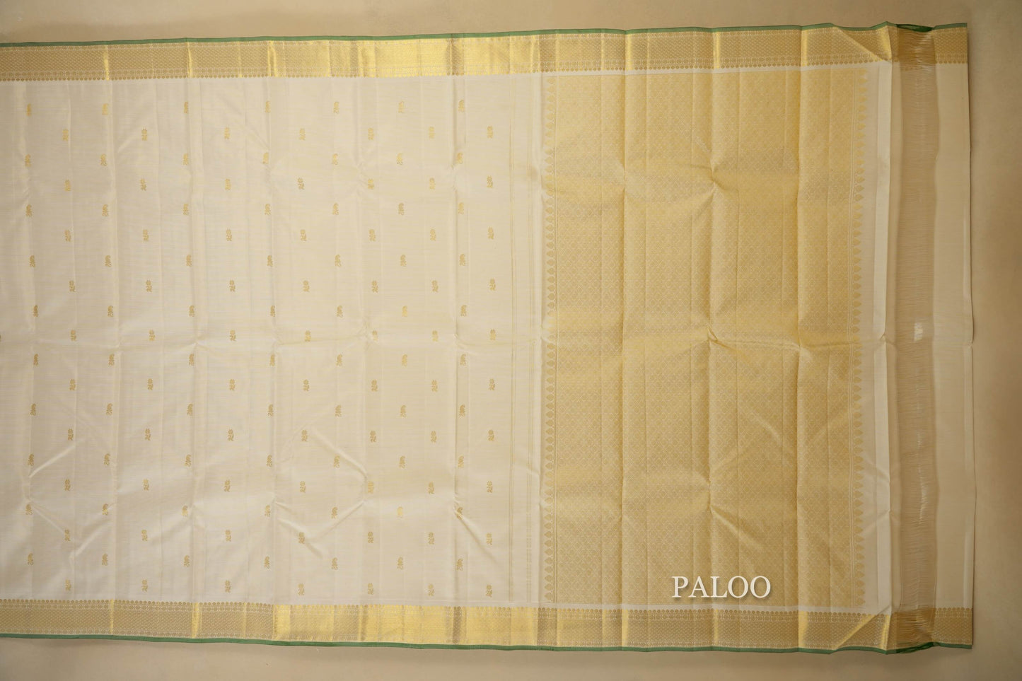 Half White Vintage Kanjivaram Silk Saree Paloo