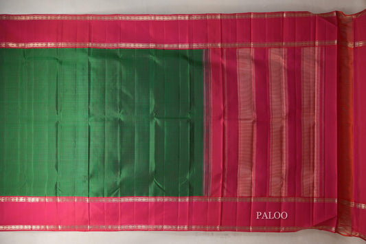 Dark Green with Orangish Pink Rettai Pettu Borders Vintage Kanjivaram Silk Saree paloo