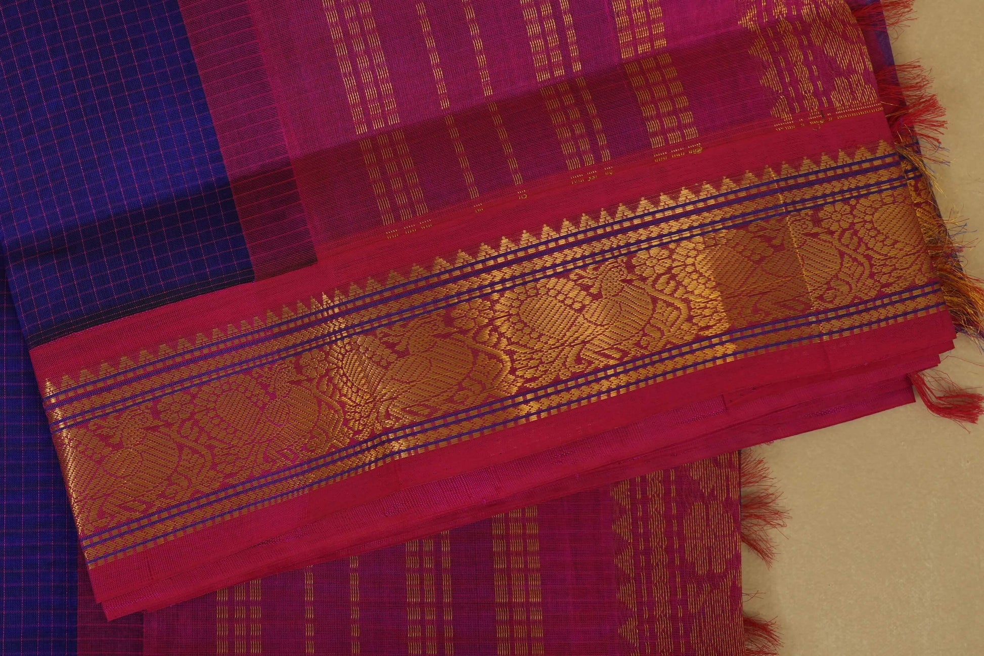 Blue with Pink Borders Silk Cotton Saree  border zoom
