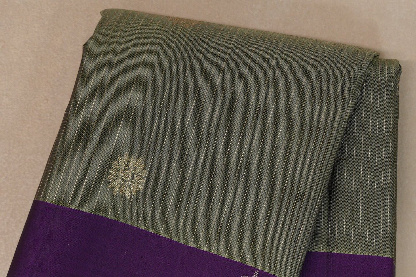 Grey/ Olive Green with Violet Borders Vintage Kanjivaram Silk Saree body