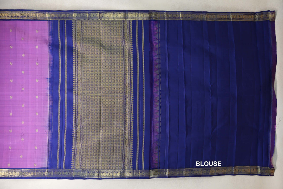 Lavender with Deep Blue Borders Vintage Kanjivaram Silk Saree blouse