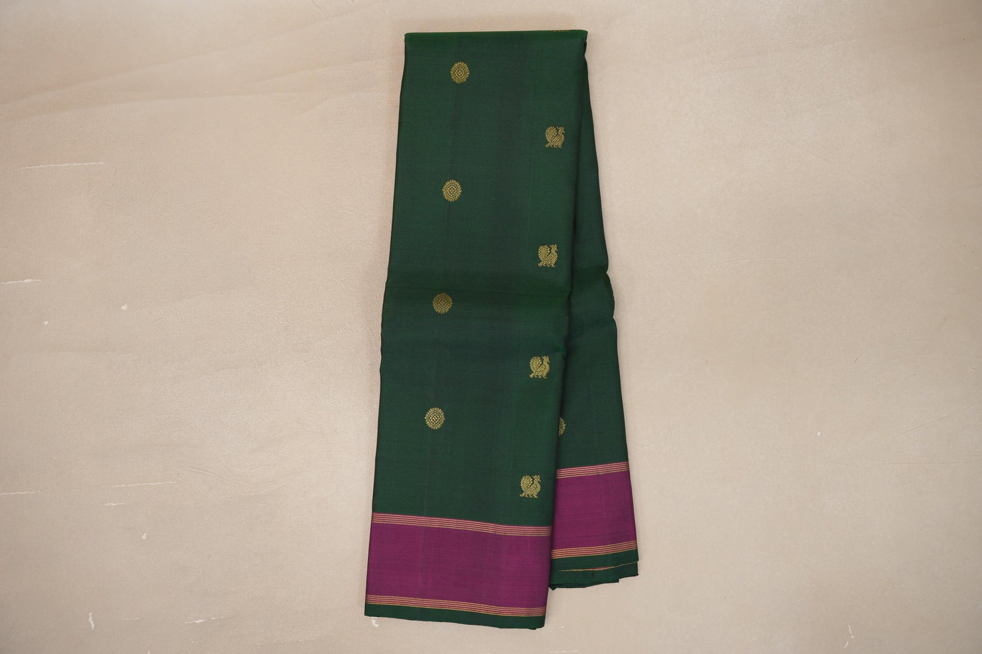 Online Deep Bottle Green with Deep Magenta Borders Vintage Kanjivaram Silk Saree
