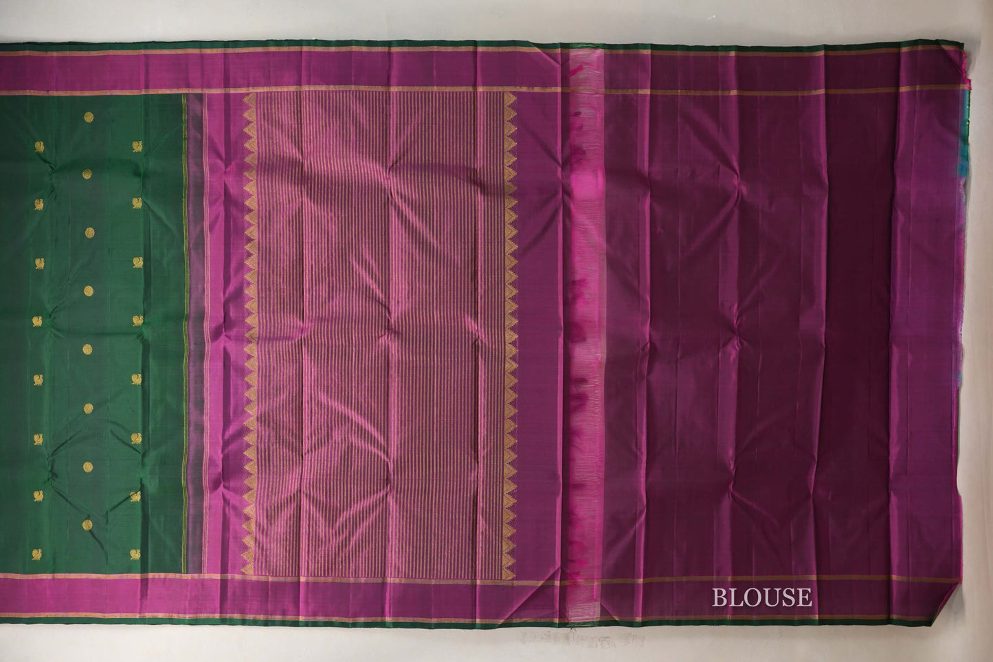 Deep Bottle Green with Deep Magenta Borders Vintage Kanjivaram Silk Saree blouse