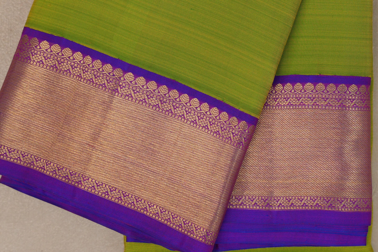 Parrot green with Dual Tone Blue and Magenta borders Vintage Kanjivaram Silk Saree SS9380