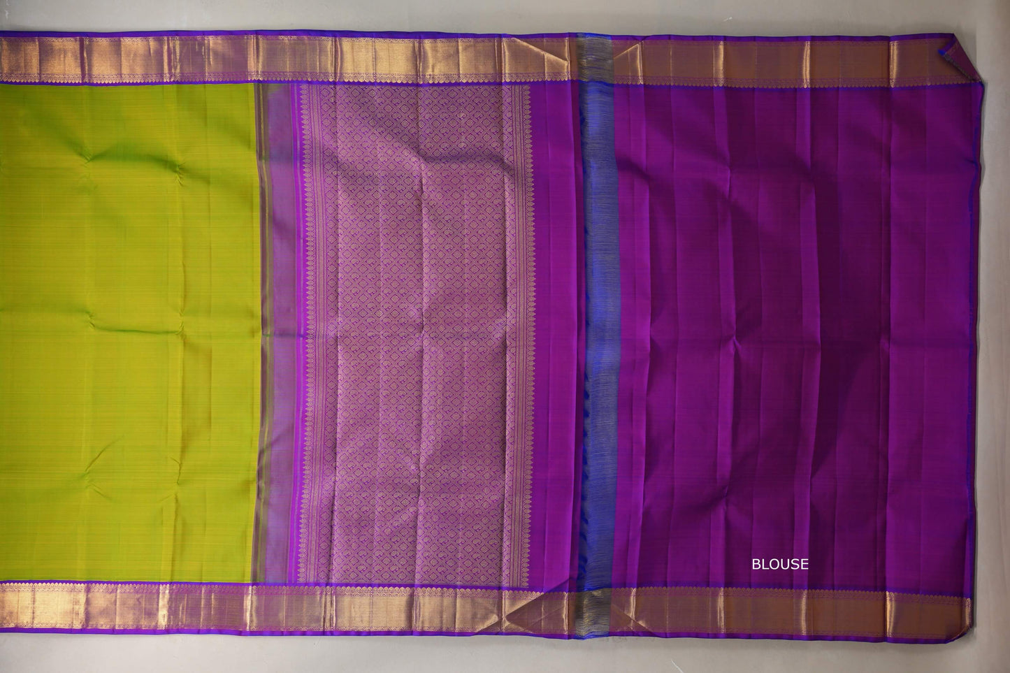 Parrot green with Dual Tone Blue and Magenta borders Vintage Kanjivaram Silk Saree SS9380