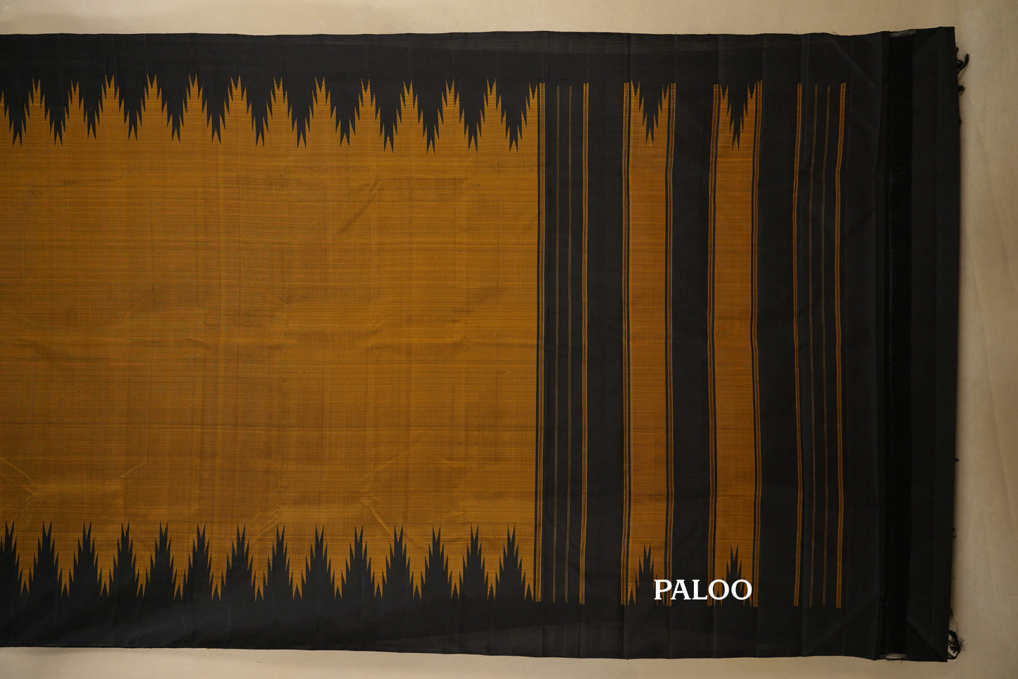 Mehendi Green with Black Borders Vintage Kanjivaram Silk Saree paloo