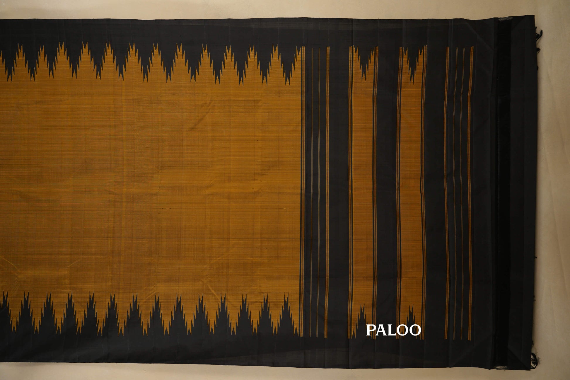 Mehendi Green with Black Borders Vintage Kanjivaram Silk Saree paloo