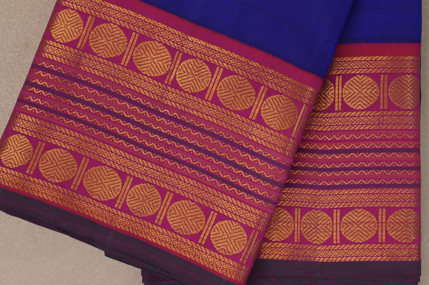 Deep blue with Orangish Pink borders Vintage Kanjivaram Silk Saree SS9383