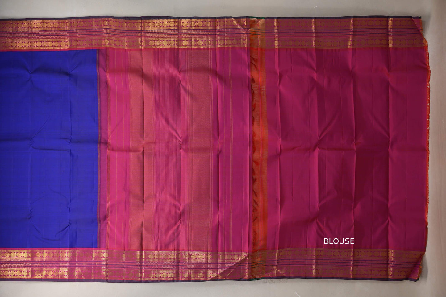 Deep blue with Orangish Pink borders Vintage Kanjivaram Silk Saree SS9383