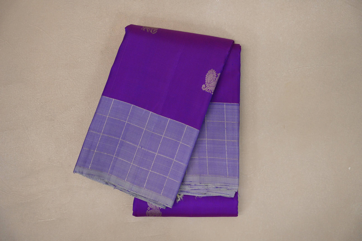 Dual Tone of Purple and Violet Vintage Kanjivaram Silk Saree SS9388