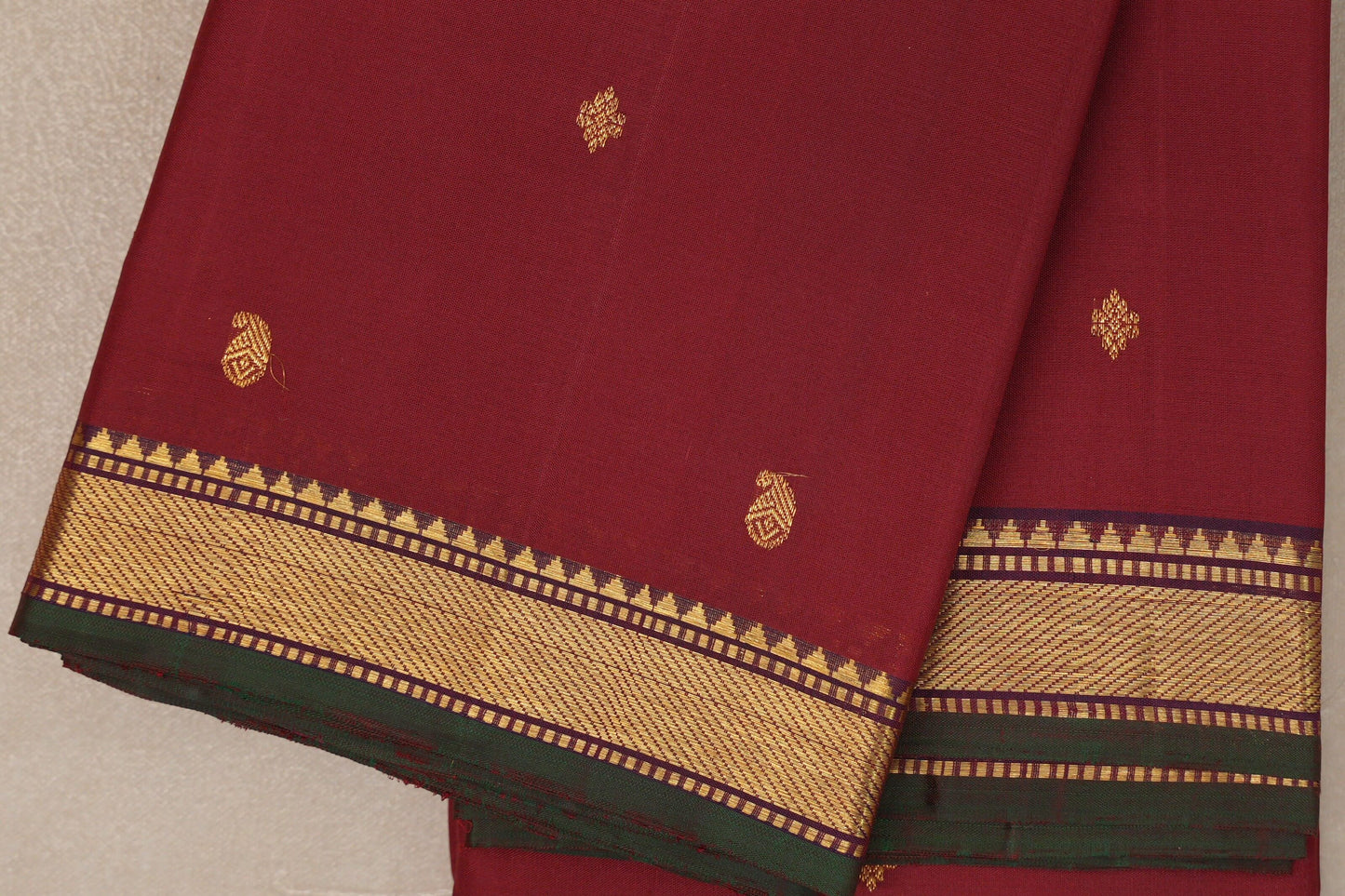 Reddish maroon Vintage Kanjivaram Silk Saree SS9390