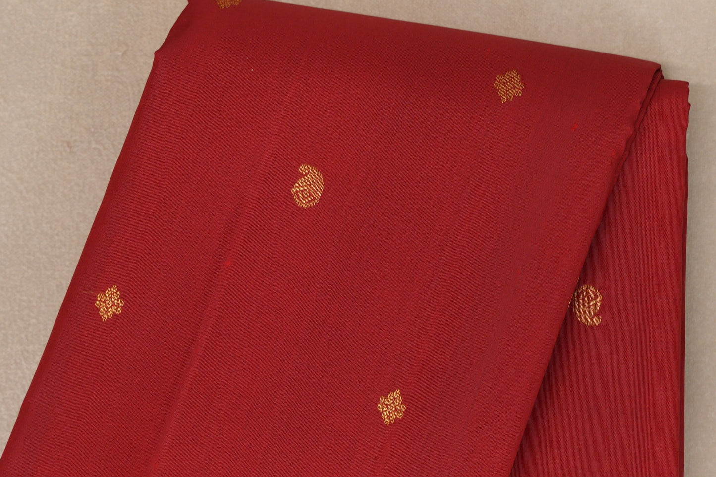 Deep Reddish Maroon Vintage Kanjivaram Silk Saree SS9392