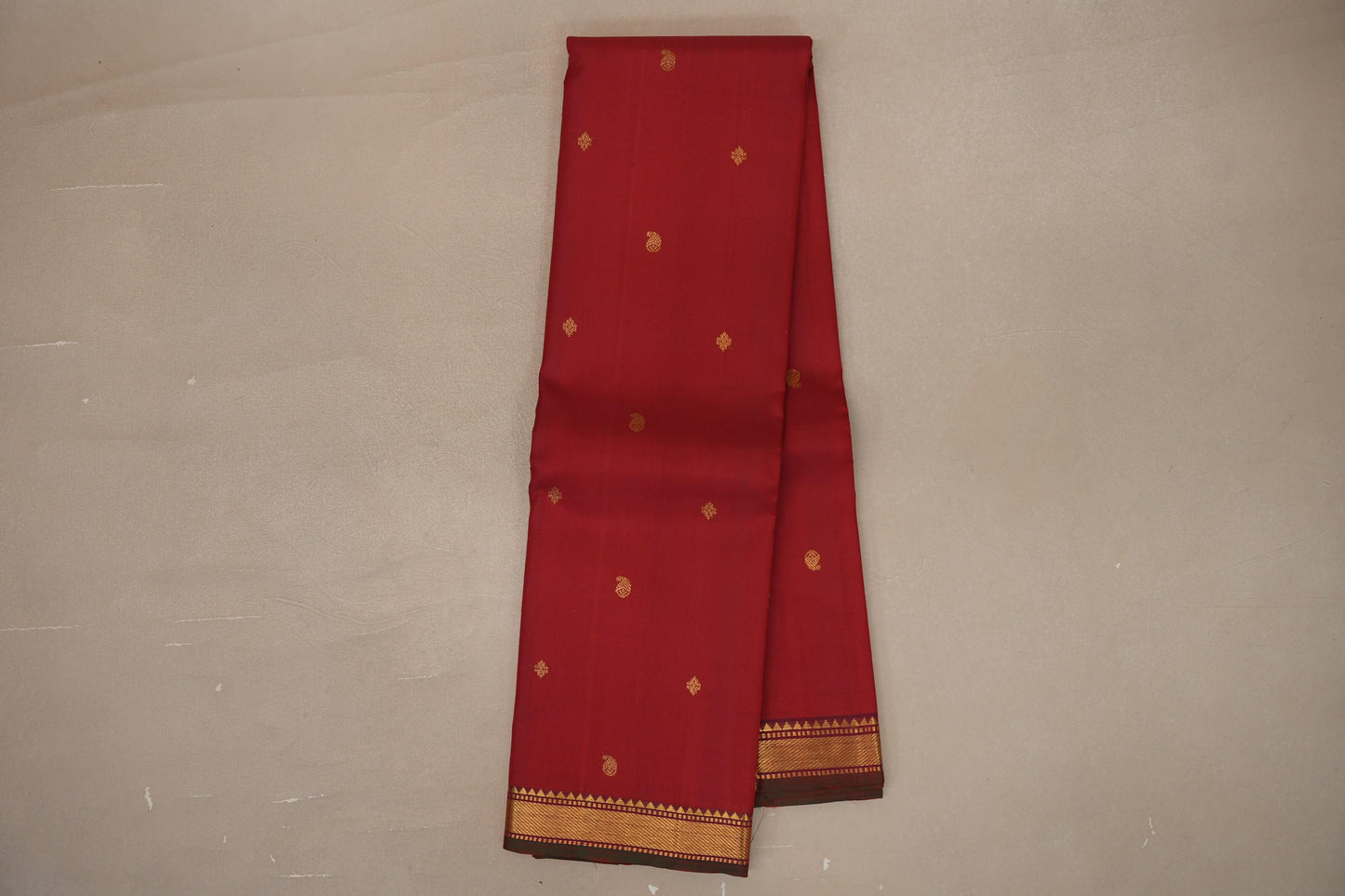 Deep Reddish Maroon Vintage Kanjivaram Silk Saree SS9392
