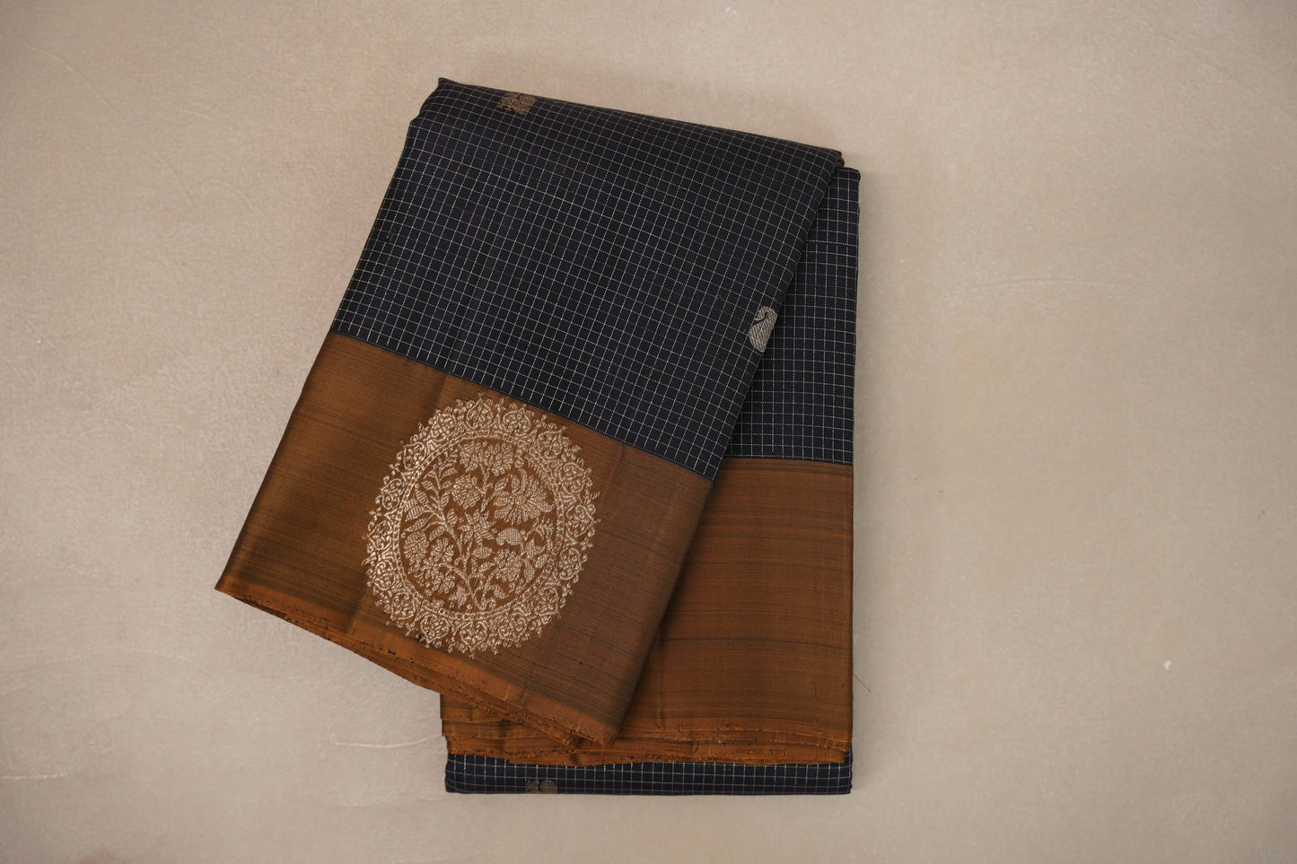 Deep navy blue with Golden Olive Green Vintage Kanjivaram Silk Saree SS9393