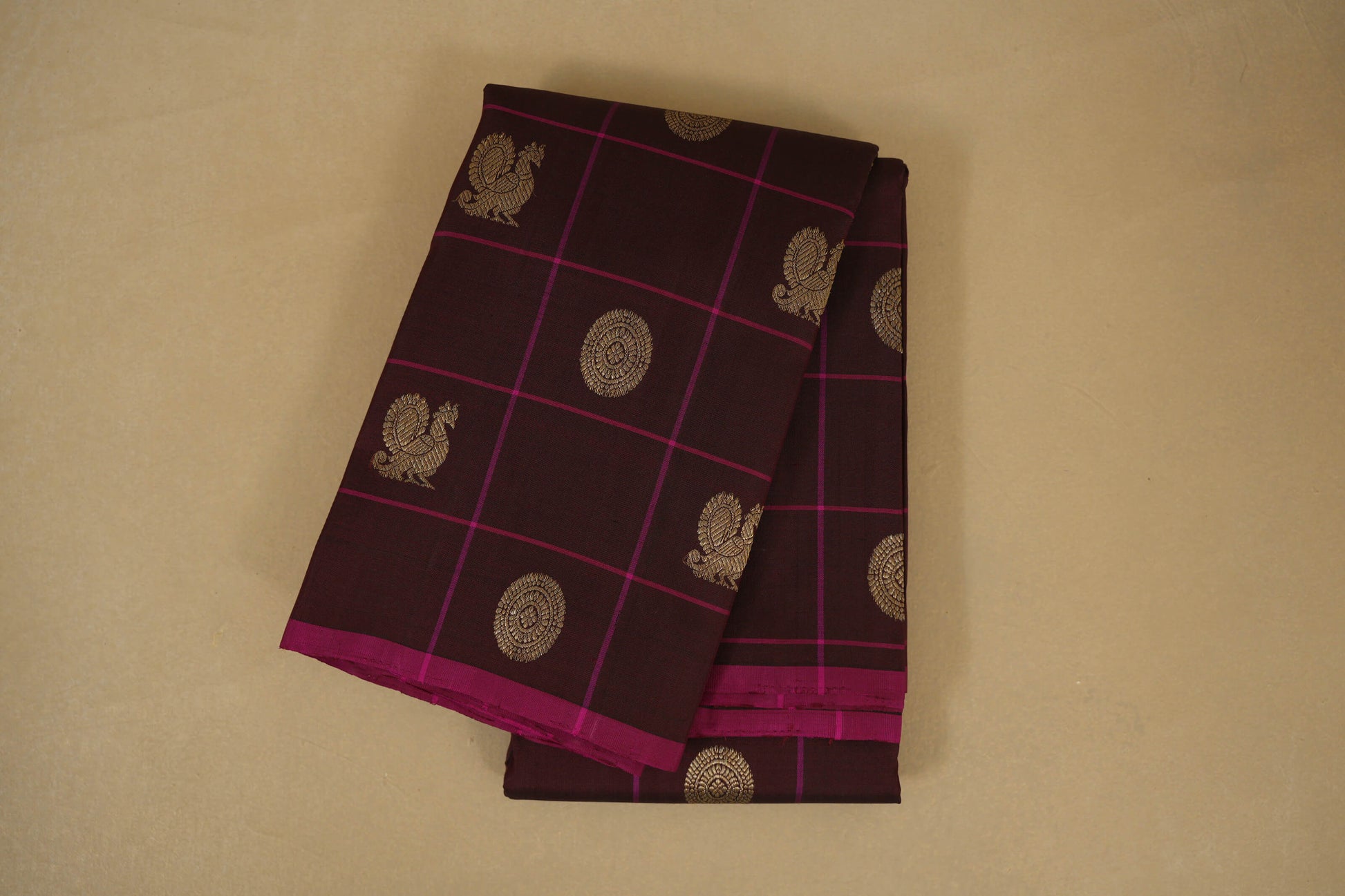 Coffee Brown Borderless Vintage Kanjivaram Silk Saree