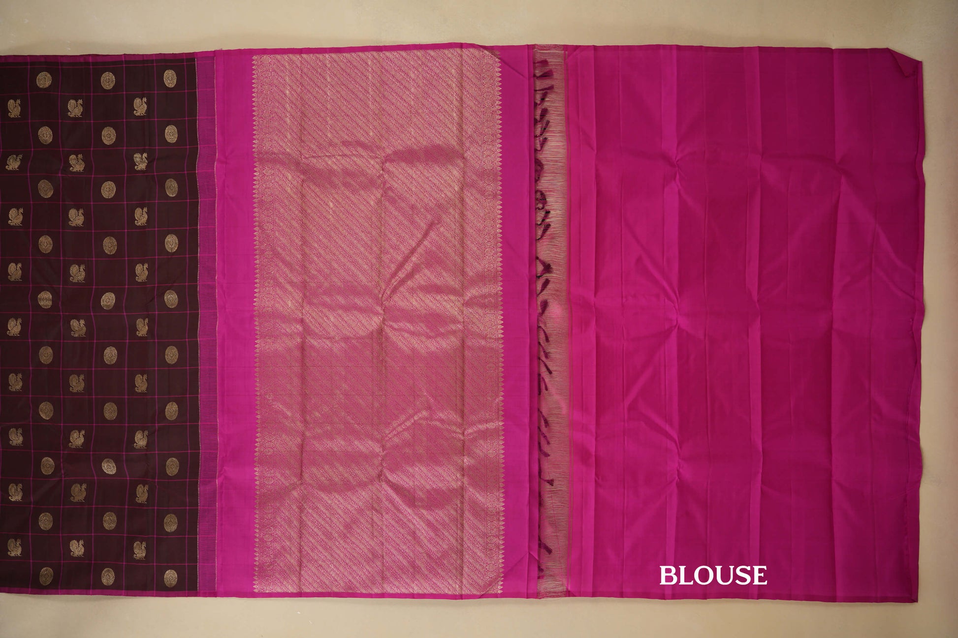 Coffee Brown Borderless Vintage Kanjivaram Silk Saree blouse