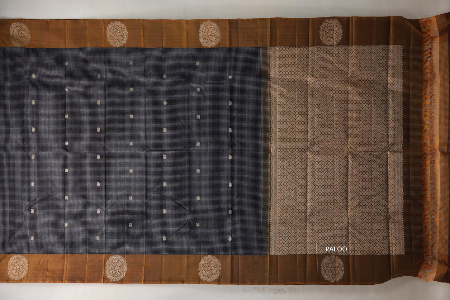Deep navy blue with Golden Olive Green Vintage Kanjivaram Silk Saree SS9393