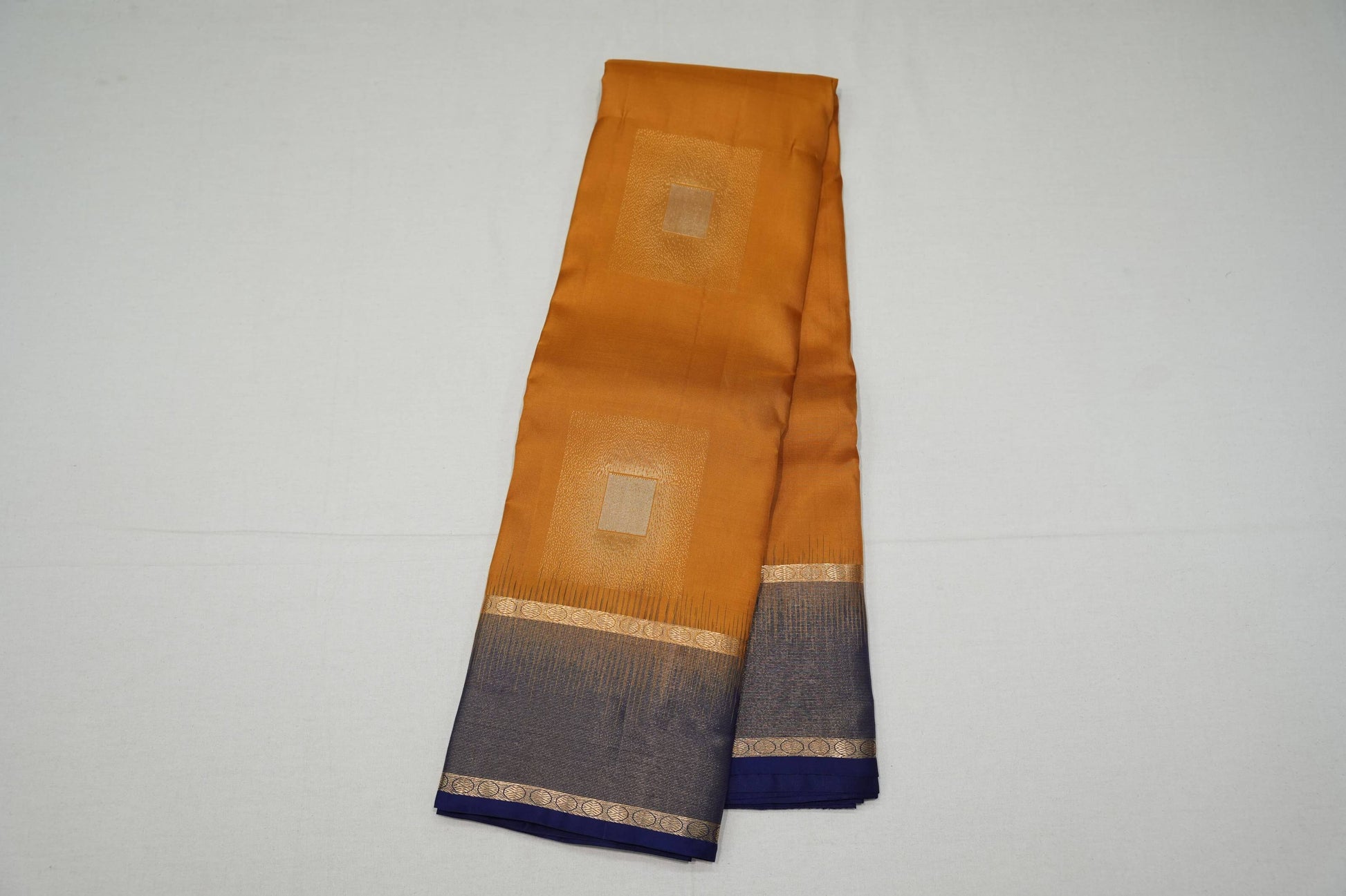 Online light weight kanchipuram silk saree