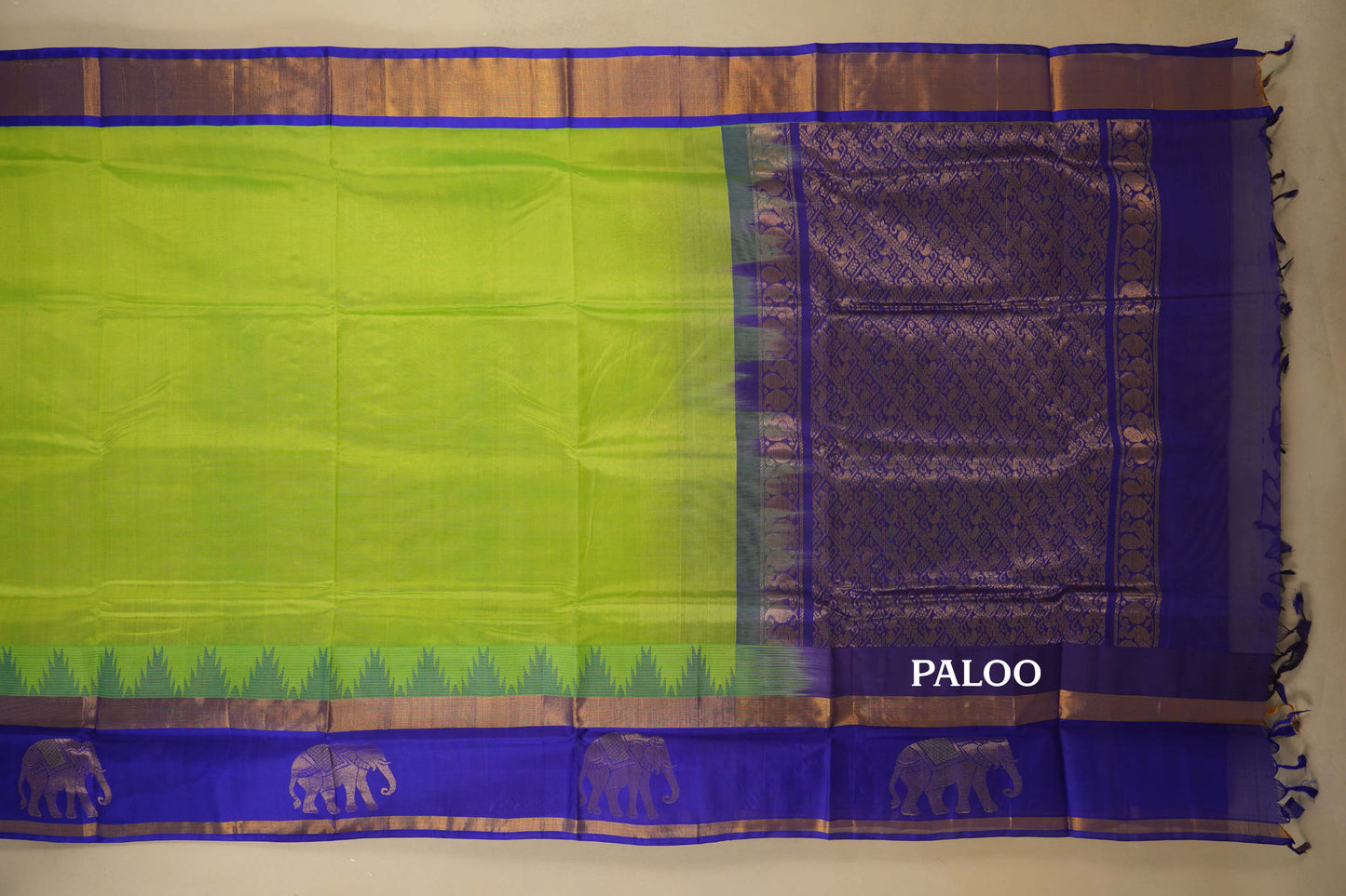 Fluorescent Green with Violet Borders Silk Cotton Saree paloo