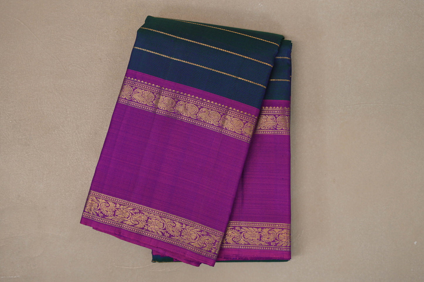 Dual Tone of Green and Violet with Dual Tone of  Violet and Magenta Rettai Pettu Borders Vintage Kanjivaram Silk Saree