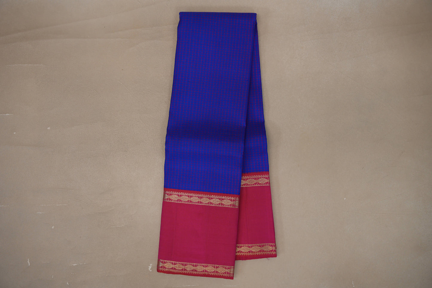 Online Royal Blue with Orangish Pink Rettai Pettu Borders Vintage Kanjivaram Silk Saree