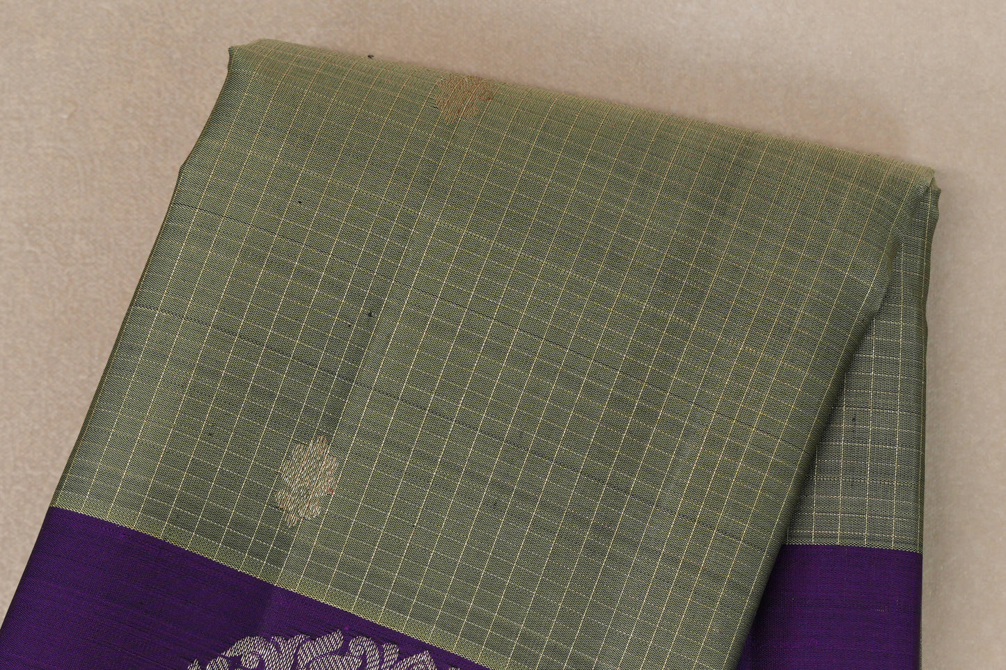 Grey/ Olive Green with Violet Borders Vintage Kanjivaram Silk Saree body