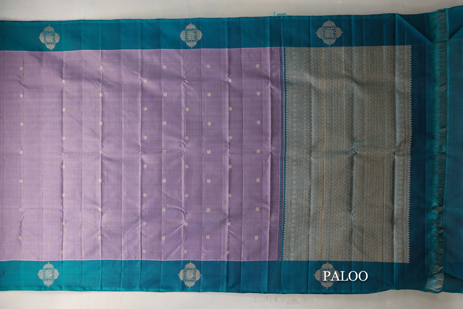 Dusty Lavender with Peacock Green Borders Vintage Kanjivaram Silk Saree paloo