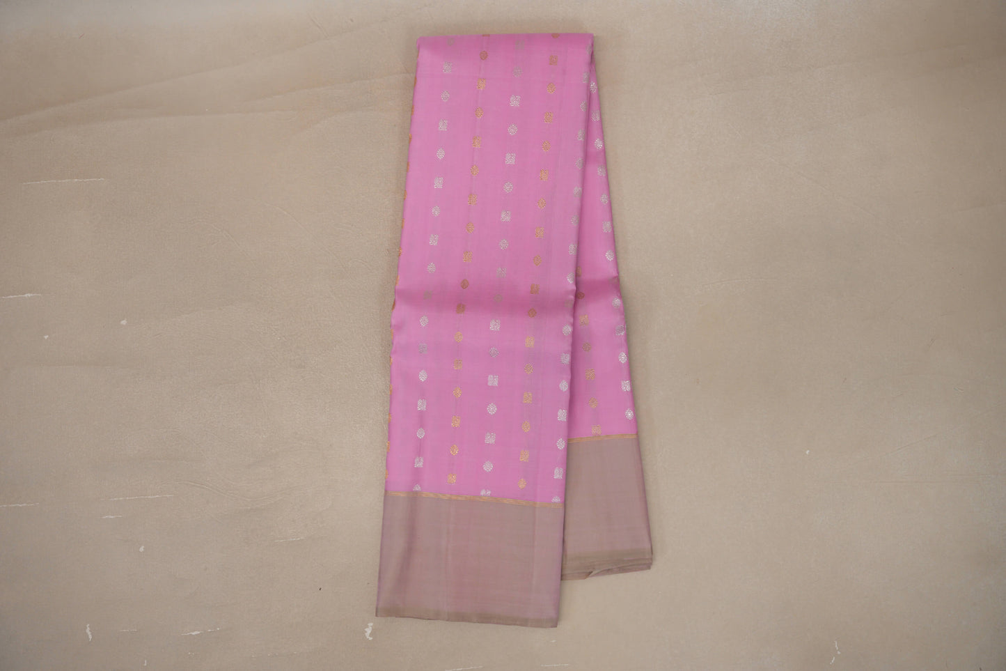 Online Pastel Pink with Dual Tone of Pink and Elaichi Green Borders Vintage Kanjivaram Silk Saree