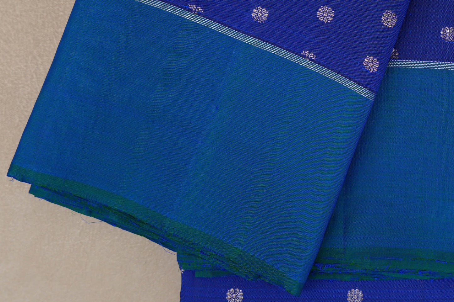 Deep Royal Blue Vintage Kanjivaram Silk Saree borders