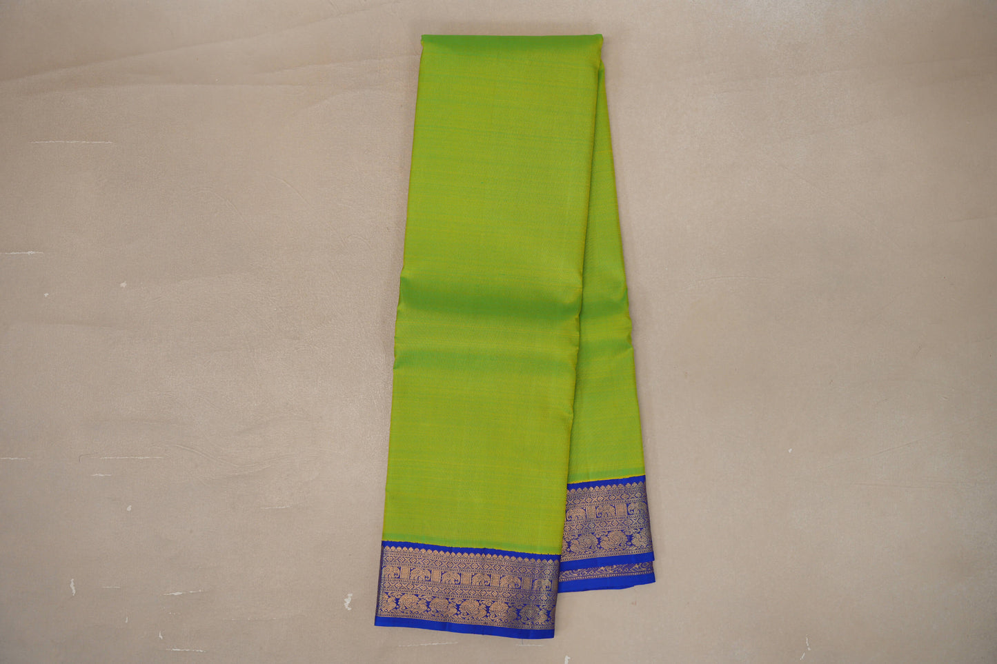 Online Dual Tone of Yellow and Green with Deep Royal Blue Borders Vintage Kanjivaram Silk Saree
