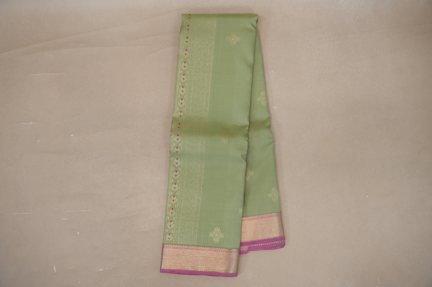 Online Pistachio Green with Dusty Pink Borders Vintage Kanjivaram Silk Saree