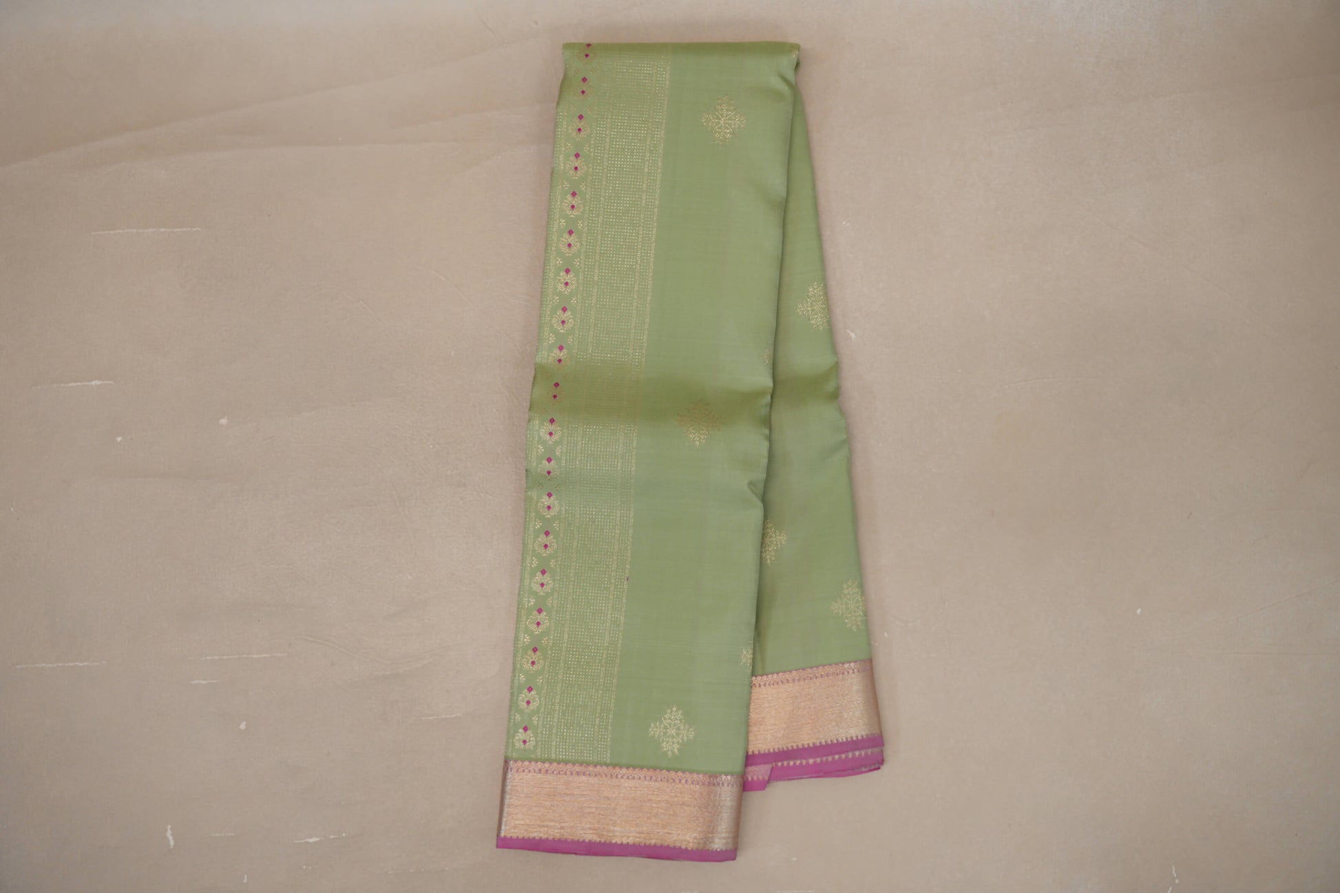 Online Pistachio Green with Dusty Pink Borders Vintage Kanjivaram Silk Saree
