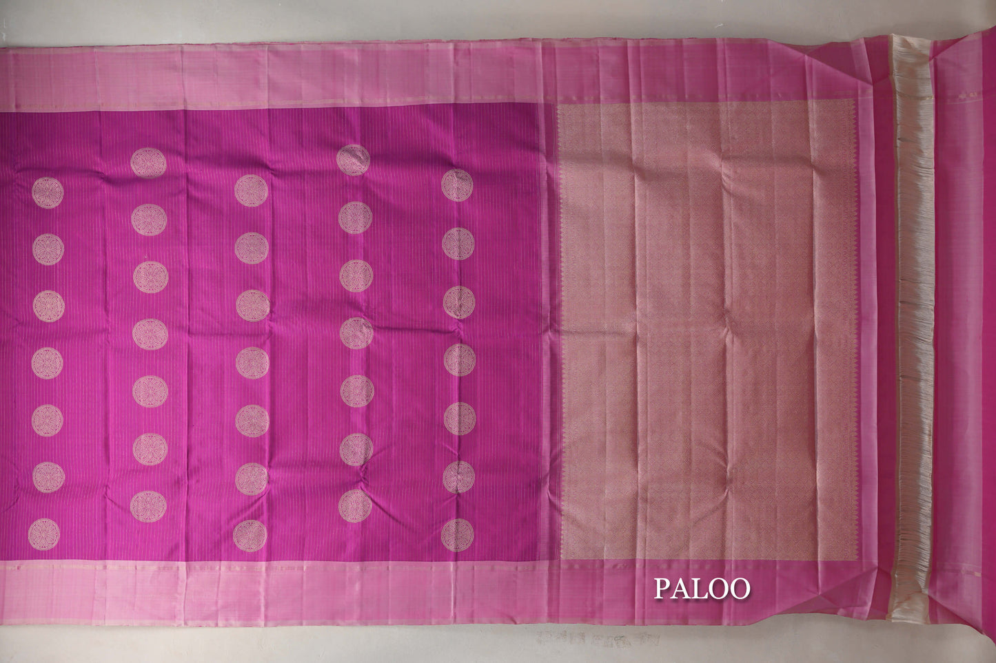 Bright Magenta with Dual Tone of Pastel Light Green and Pink Borders Vintage Kanjivaram Silk Saree paloo