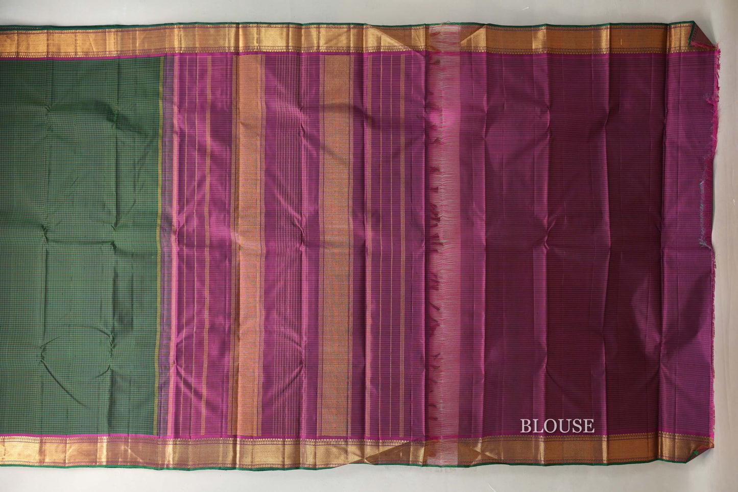 Bottle Green with magenta Borders Vintage Kanjivaram Silk Saree SS9424
