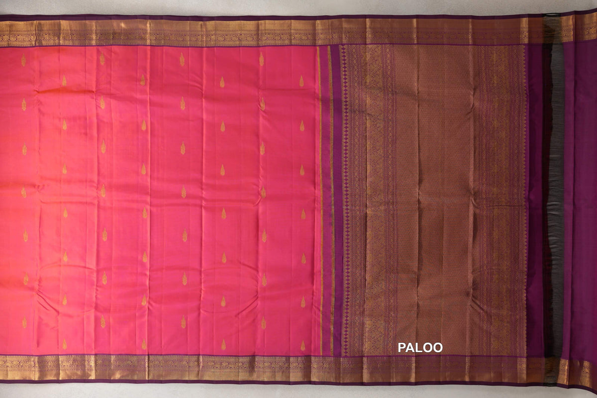 Orangish Pink with Deep Magenta Borders Vintage Kanjivaram Silk Saree paloo