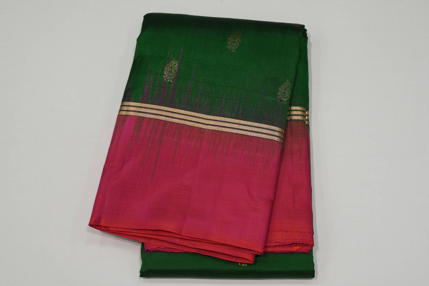 Green pink light weight kanchipuram silk saree