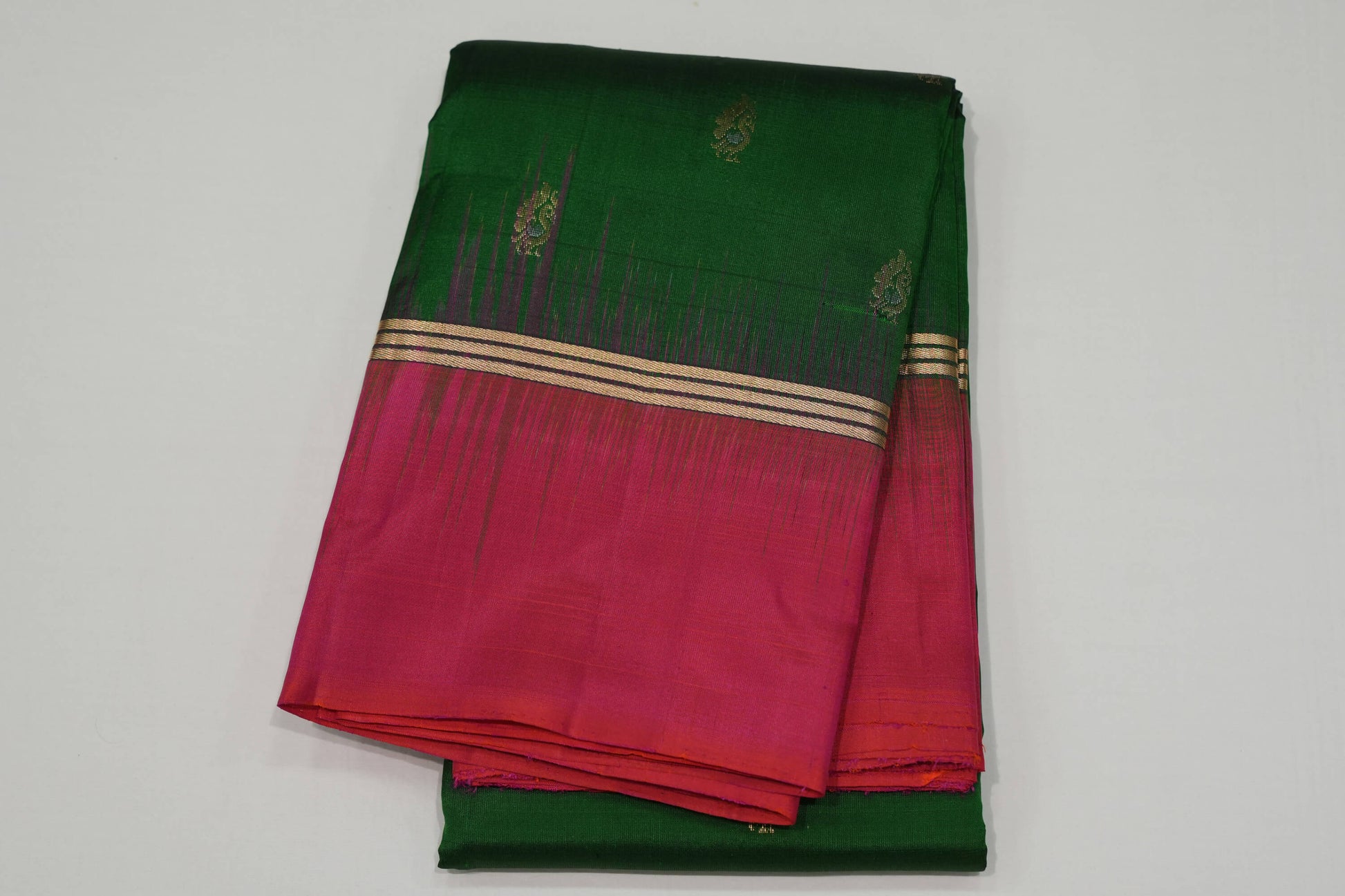 Green pink light weight kanchipuram silk saree