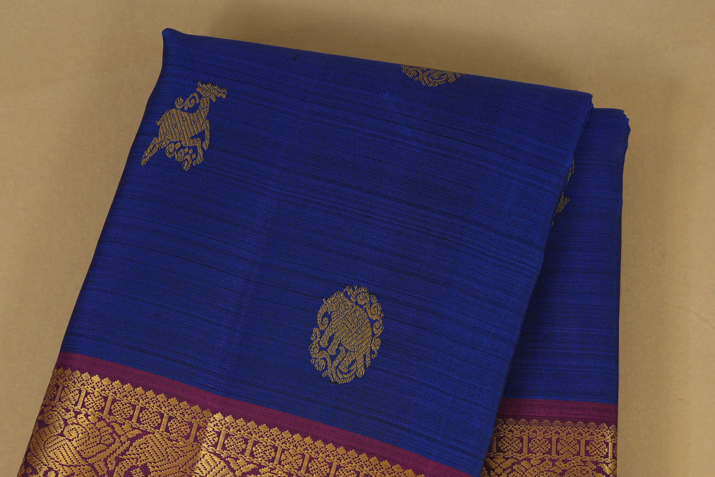 Blue with Magenta Borders Vintage Kanjivaram Silk Saree body zoom