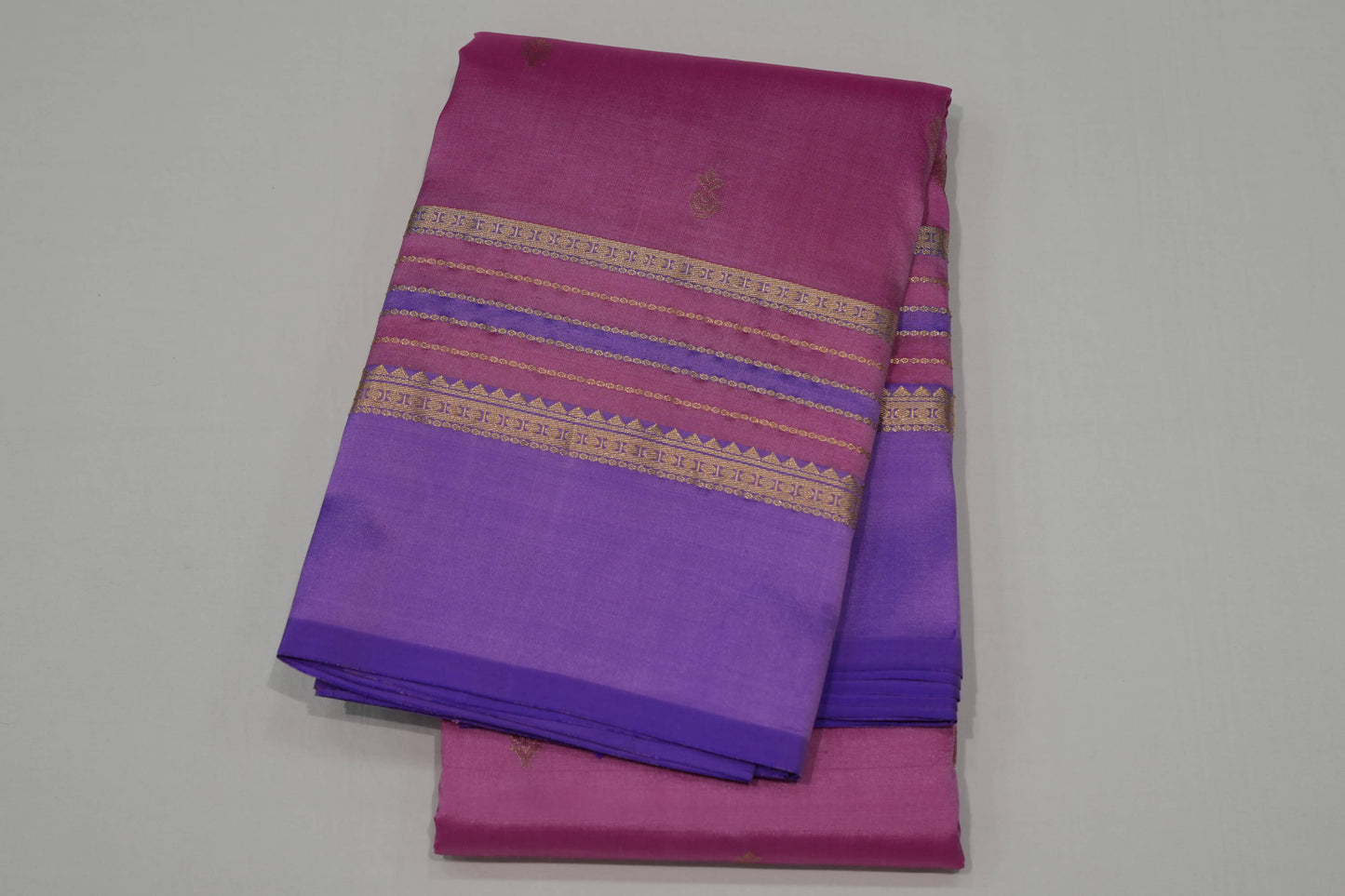 Baby pink light weight kanchipuram silk saree