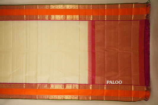 Half White Vintage Kanjivaram Silk Saree Paloo