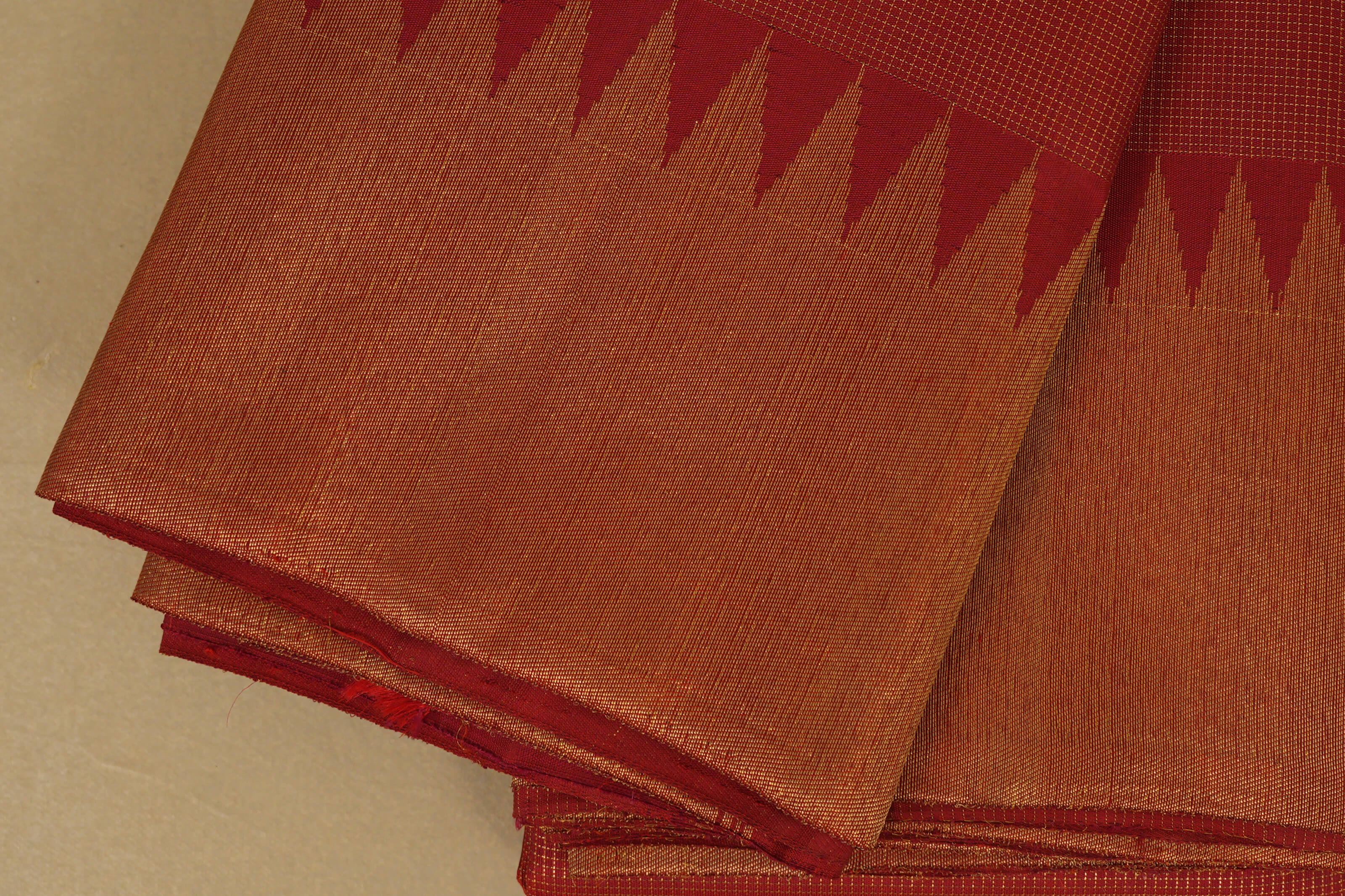 Maroon Vintage Kanjivaram Silk Saree border zoom