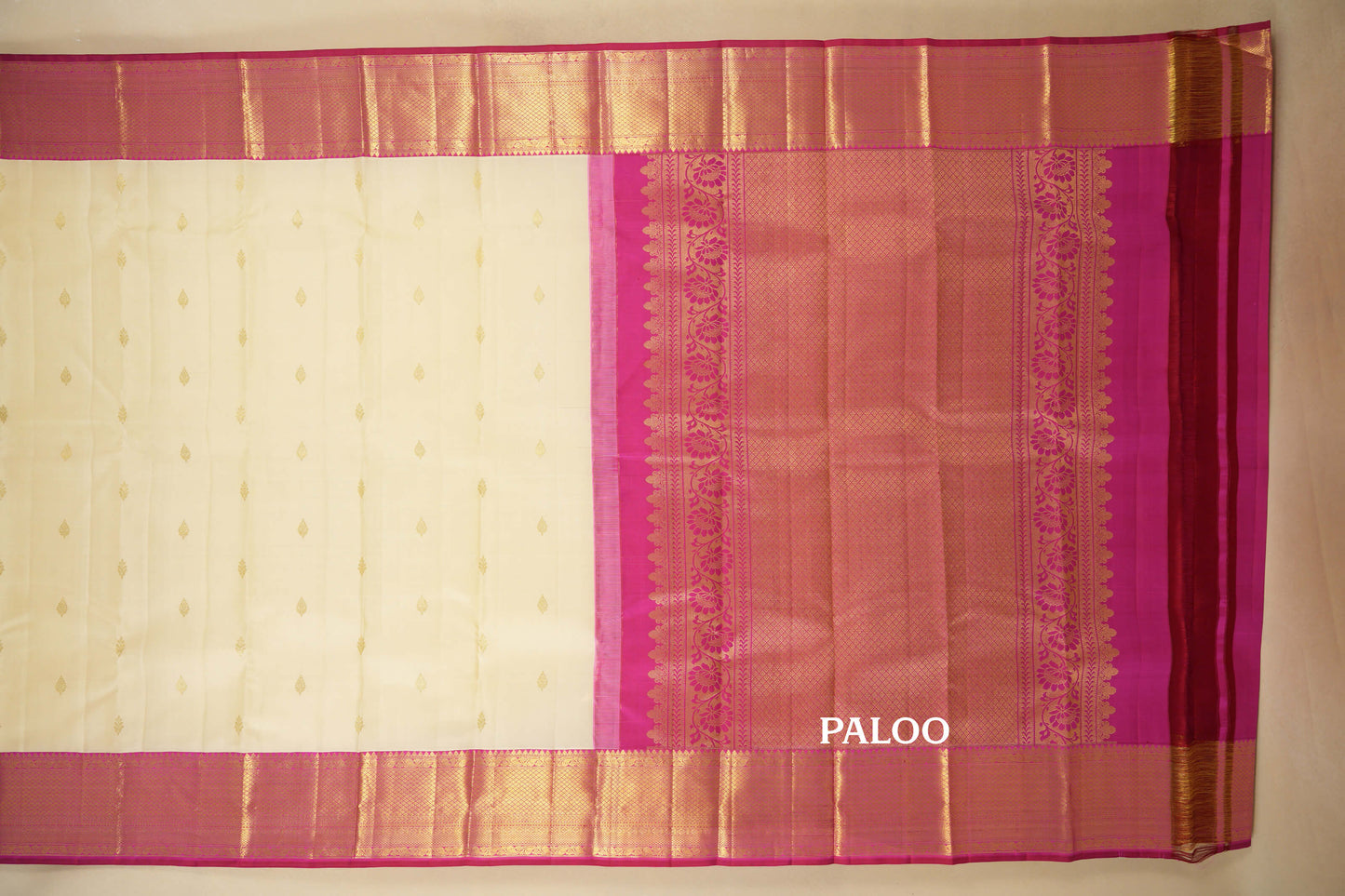 Half White Vintage Kanjivaram Silk Saree Paloo