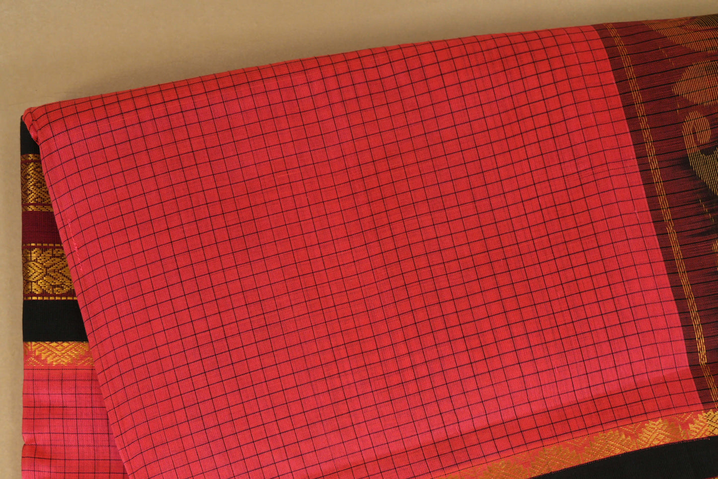 Orangish Pink with Black Borders Vintage Kanjivaram Silk Saree body zoom