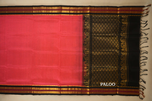 Orangish Pink with Black Borders Vintage Kanjivaram Silk Saree Paloo
